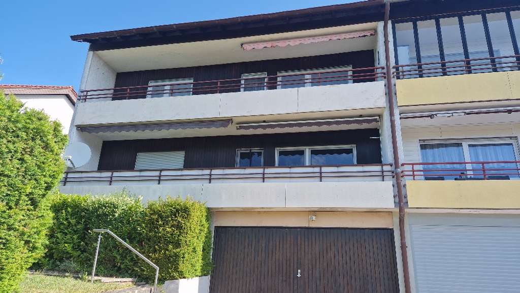 Immobilie in Birkenfeld - Kapitalanlage mit Perspektive – DG-Wohnung zu verkaufen - Bild 0