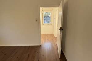 Wohnen am Wohnen am Waldrand: Charmante 4-Zimmer-Maisonette,  2 Bäder, Garage u. Stellplatz – Die vollständige Adresse der Immobilie erhältst du vom Anbieter., 42897 Lennep West, Remscheid – Vorschaubild 12