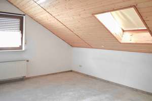 Großzügiges Zweifamilienhaus mit Doppelgarage, Sauna, Kachelofen, Wintergarten, Terrasse Balkon – Die vollständige Adresse der Immobilie erhältst du vom Anbieter., 74889 Sinsheim – Vorschaubild 20