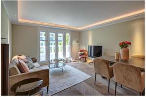 Luxuriöses möblierte 2-Zimmer Apartment im 5. OG mit Balkon in München-Altstadt