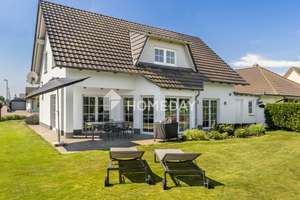 Familienhaus auf 866 Quadratmetern Grundstück – gepflegt, energieeffizient und bezugsbereit – Die vollständige Adresse der Immobilie erhältst du vom Anbieter., 23970 Wismar-Nord, Wismar – Vorschaubild 3