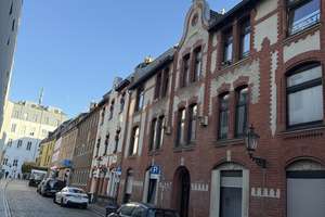 TOP LAGE - TOP PREIS JETZT SICHERN!!!
ALTSTADT VERMIETETE, SUPER RUHIGE ERDGESCHOSS WOHNUNG IN RUHI – 40213 Altstadt, Düsseldorf – Vorschaubild 6