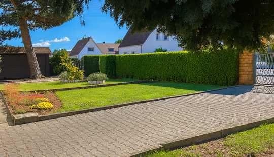 Bild von Wiesbaden-Freudenberg - Hier wohnt man gut und gerne ! Gemütliches Einfamilienhaus
