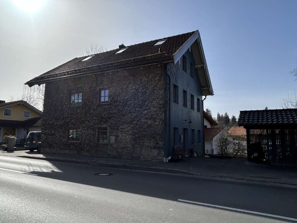 Immobilie in Huglfing - Charaktervolles Tuffsteinhaus am Bach in Huglfing - Bild 4