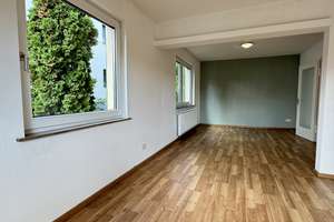 Aufgeteiltes Mehrfamilienhaus mit traumhaftem Garten und 
4 Stellplätze in Stuttgart-Feuerbach!!! – Die vollständige Adresse der Immobilie erhältst du vom Anbieter., 70469 Lemberg/Föhrich, Stuttgart – Vorschaubild 17