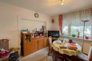 Handwerker-Chance in ruhiger Lage: Großzügige 3-Zimmer-Wohnung mit Gestaltungspotenzial (Erbpacht) – 23556 Sankt Lorenz Nord, Lübeck – Vorschaubild 8