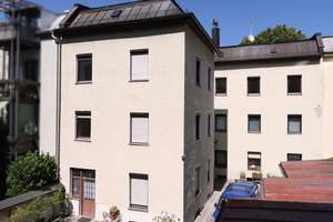 Rückgebäude in zentraler Lage: Mehrfamilienhaus mit Entwicklungspotential – Die vollständige Adresse der Immobilie erhältst du vom Anbieter., 80337 Am Schlachthof, München – Vorschaubild 1