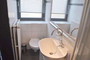 Schöne, helle 1  Zi-Whg mit EBK und AA in Karlsruhe – Die vollständige Adresse der Immobilie erhältst du vom Anbieter., 76131 Oststadt, Karlsruhe – Vorschaubild 6