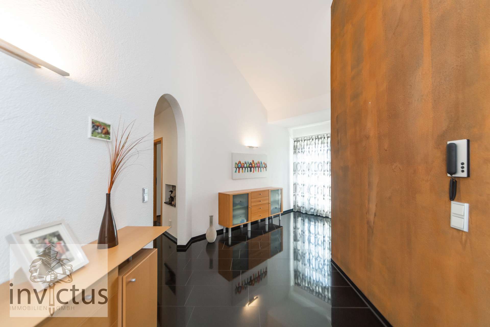 Immobilie in Langenbrettach - Ein Haus, das inspiriert – tolle Architektur, perfekter Grundriss, mit Garage u. Garten - Gefühl pur - Bild 16