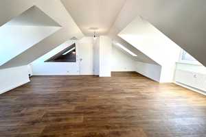 Renovierte 2-Zimmer-Wohnung mit großem Wohnbereich – Alte Reichsstraße 31c, 86356 Augsburg (Kreis) – Vorschaubild 11