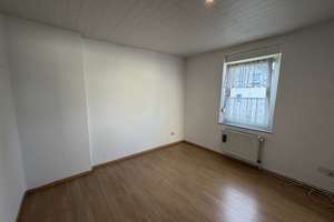 Vielseitiges Mehrgenerationenhaus mit zwei Küchen, zwei Bädern & Treppenlift in Solingen-Wald/Weyer – Die vollständige Adresse der Immobilie erhältst du vom Anbieter., 42719 Wald, Solingen – Vorschaubild 25