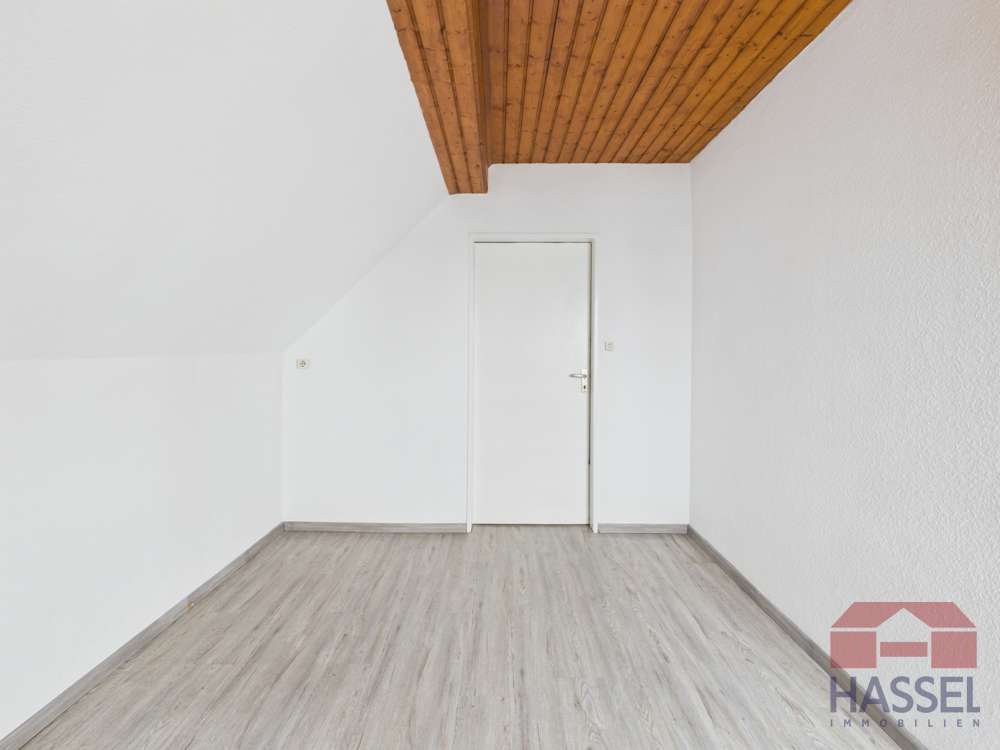 Immobilie in Mechernich - Doppelhaushälfte mit Anbau, Wintergarten und idyllischem Garten – zum Wohlfühlen - Bild 7