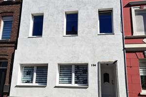 Modernisiertes Dreifamilienhaus ( vermietet ) Do.-Garage + großzügige Gartenfläche, 41238 M'gladbach
