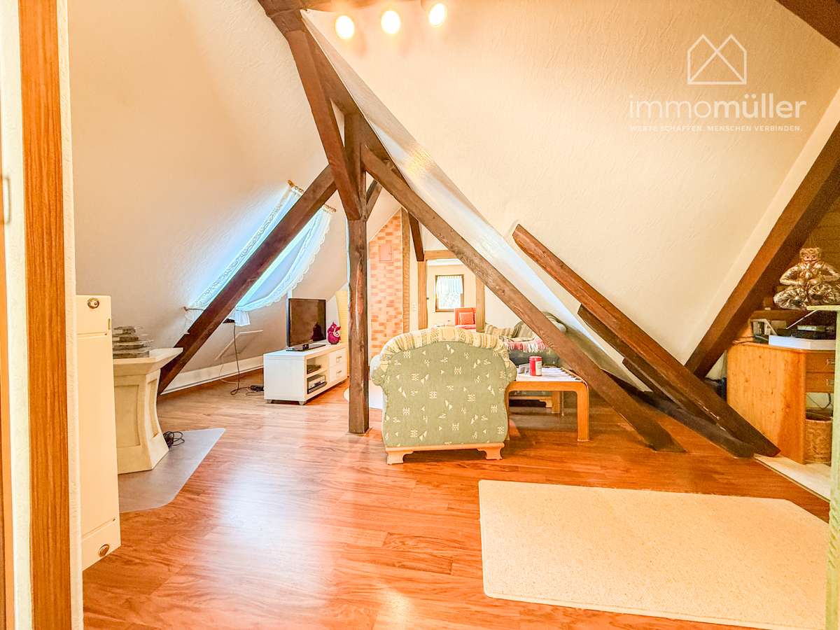 Immobilie in Altleiningen - Viel Wohnraum für die Familie! - Bild 6