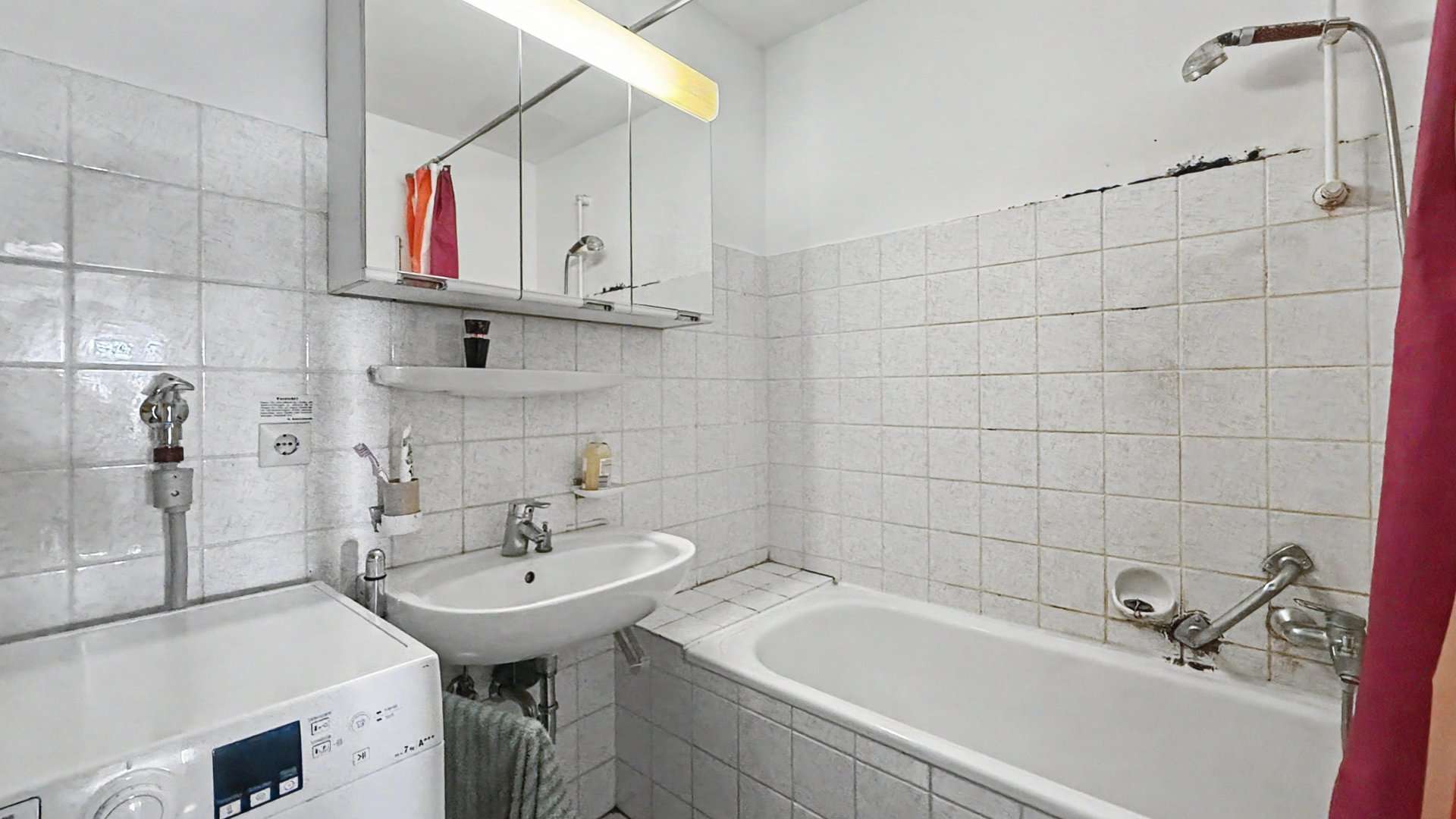 Perfekt für Eigennutzer oder Kapitalanleger – 2-Zimmer mit Balkon auf dem Mittelberg, Biberach Kreis – Bild 4