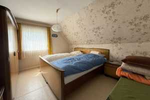 Gemütliches Zuhause mit großem Hof,  Doppelgarage und Garten – Lahn-Dill-Kreis – Vorschaubild 7