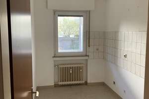 Helle, ruhige Wohnung im EG mit großem Südbalkon, WG-geeignet, mit NEUEM BAD – Haskenstraße 57, 45143 Altendorf, Essen – Vorschaubild 9
