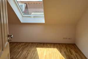 ** Wunderschöne 3-Raum Maisonettewohnung mit Loggia, Parkett und FHZ **EBK möglich** WE 09** – Ludwigstraße 64, 4315 Leipzig – Vorschaubild 9