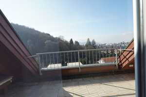 Von Privat: Reihenhaus mit unverbaubaren Panoramablick über Freiburg – Freiburg im Breisgau – Vorschaubild 17