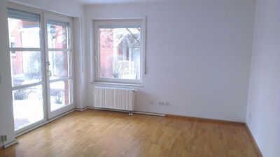 Direkt am Golfplatz: 2-Zimmerwohnung mit Balkon in ruhiger Lage