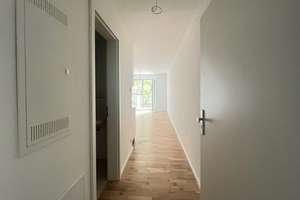 Sofort bezugsfrei: Top Neubau-Apartment mit EBK, Keller & Balkon – Löwenberger Straße 1, 10315 Friedrichsfelde, Berlin – Vorschaubild 2