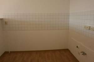 Ihre neue 3-Zimmer-Wohnung wartet auf Sie! – Prohliser Allee 23, 1239 Prohlis-Süd, Dresden – Vorschaubild 4