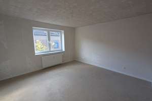 Top Grundriss! Zentral, schön und ruhig - 2,5 Zimmer mit tollem Balkon! – Uhlandstr. 54, 46047 Borbeck, Oberhausen – Vorschaubild 3