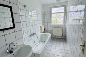 ++BEZUGSFREI++ Charmante Altbauwohnung nahe S-Bahn Adlershof!  – Die vollständige Adresse der Immobilie erhältst du vom Anbieter., 12489 Adlershof, Berlin – Vorschaubild 3