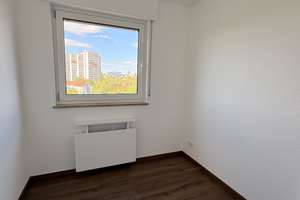 Erstbezug nach Modernisierung: Stilvolle 3-Zimmer-Wohnung mit Traumblick & Garage im ikonischen Haus – Sautterweg 5, 70565 Fasanenhof, Stuttgart – Vorschaubild 6