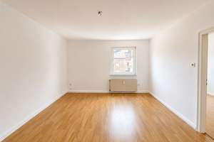 *ÜBER 5% RENDITE IN GOLZHEIM* - SANIERTE 3 ZI WOHNUNG – Seydlitzstr 3, 40476 Golzheim, Düsseldorf – Vorschaubild 2