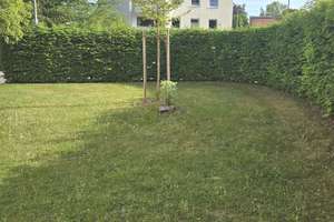 Gut geschnittenes Appartement mit sonnigem Balkon und Blick in den Garten, EBK, ca. 42 m² Wfl. – Die vollständige Adresse der Immobilie erhältst du vom Anbieter., 81245 Neupasing, München – Vorschaubild 2