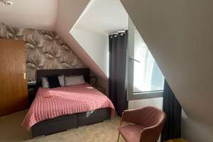Das Objekt ist ein klassisches Mehrfamilienhaus in ruhiger Lage von Oberhausen – Hahnenstr. 1, 46047 Schlad, Oberhausen – Vorschaubild 40