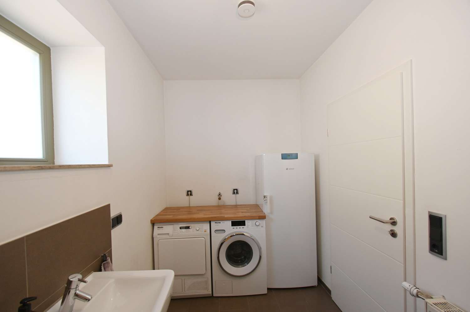 Immobilie in Mettenheim - Vielseitiges Familienanwesen mit Gewerbeoption und ELW zur Erfüllung Ihrer Wohnwünsche! - Bild 10