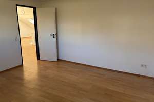 Schöne Maisonettewohnung in saniertem Altbau,DG,  3 Zimmer, offene Küche, Balkon, 85m² – Grabenstrasse 1a, 58095 Mittelstadt, Hagen – Vorschaubild 46