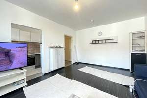 Attraktive Kapitalanlage! Vermietete 2-Zimmer-Wohnung mit Balkon in Nürnberg-Muggenhof – Die vollständige Adresse der Immobilie erhältst du vom Anbieter., 90429 Muggenhof, Nürnberg – Vorschaubild 2