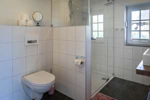 Modernisiertes Einfamilienhaus unter Reet – Die vollständige Adresse der Immobilie erhältst du vom Anbieter., 25849 Pellworm – Vorschaubild 12