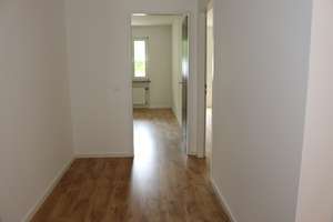 SEHR SCHÖNE SONNIGE 3 ZIMMER WOHNUNG MIT GARTEN – Stefan-George-Ring 43, 81929 Englschalking, München – Vorschaubild 27
