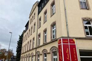 Großzügige 3-Zimmer mit Garage, Laminat, EBK und Wannenbad in guter Lage – Zwickauer Straße 408, 9117 Siegmar, Chemnitz – Vorschaubild 2