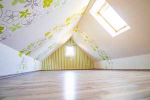 Viel Raum zum Leben – Großzügiges Einfamilienhaus mit ausbaufähiger Scheune – Kleinkrossen 4, 7407 Saalfeld-Rudolstadt (Kreis) – Vorschaubild 19