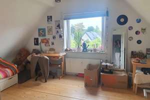 Charmante Dachgeschosswohnung – Chemnitzerstr. 107, 51067 Holweide, Köln – Vorschaubild 3