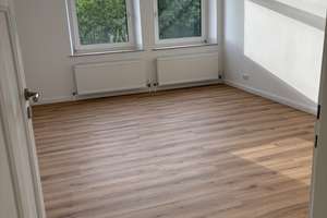 ***Erstbezug n. Sanierung: zentrale 3-ZKB-Whg. mit Einbauküche, Balkon, am Wittelsb. Park*** – Gögginger Straße 9 1/2, 86159 Antonsviertel, Augsburg – Vorschaubild 8