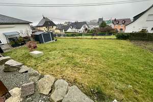 Renoviertes 4,5-Zimmer Haus + Küche, 2 Bäder, Gäste-WC mit einer großzügigen Terrasse und Garten.  – Neuer Weg 26, 56414 Meudt – Vorschaubild 4