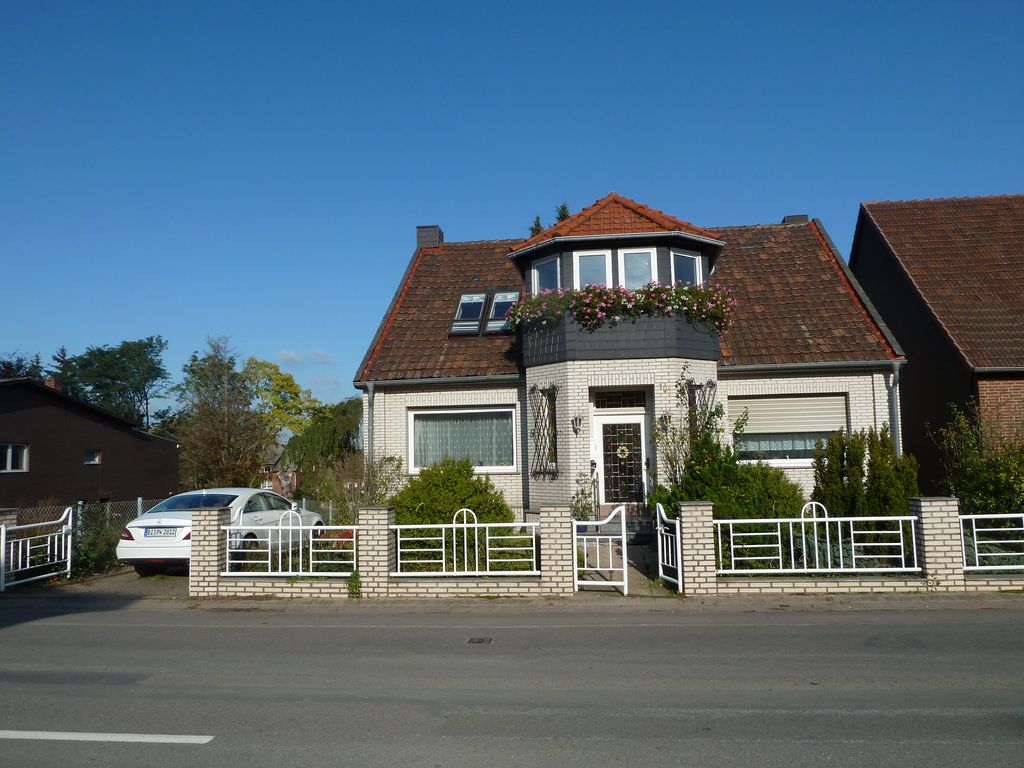 Porta Westfalica - 1 bis 2 Familienhaus mit großem ...