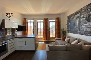 Möblierte 1,5-Zimmer-Penthousewohnung mit Dachterrasse & Tiefgarage in Hamburg-Eißendorf