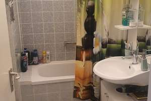 Helle, ruhige sonnige 2-Zimmer Wohnung im 3. OG/Hochhaus mit Balkon in Nürnberg-Langwasser – Wettersteinstraße 51, 90471 Langwasser Nordwest, Nürnberg – Vorschaubild 9