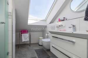 Modernisiertes Einfamilienhaus (einseitig angebaut) mit ELW, 2 Terrassen + Garten in Zentrumslage – Die vollständige Adresse der Immobilie erhältst du vom Anbieter., 53804 Much – Vorschaubild 21