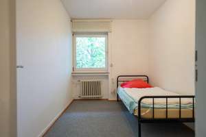 KR-Bockum! Freistehendes Ein-Zweifamilienhaus mit viel Potenzial auf parkähnlichem Sonnen-Grundstück – Die vollständige Adresse der Immobilie erhältst du vom Anbieter., 47800 Bockum, Krefeld – Vorschaubild 14