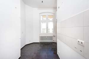Vermietete 3-Zimmer-Wohnung mit Balkon im ruhigen Hinterhaus - Kapitalanlage in Charlottenburg – Brauhofstraße 15, 10587 Charlottenburg, Berlin – Vorschaubild 6