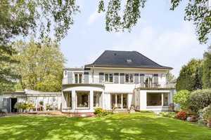 Stadtvilla mit viel Raum und großem Garten,  Alt-Baumbestand und teilgewerbl. Vermietung möglich – Neuss (Rhein-Kreis) – Vorschaubild 63