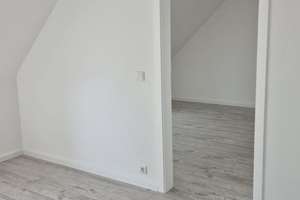 Frisch sanierte 2,5 -Zimmer-Wohnung – Altenessener Str. 124, 45326 Altenessen-Süd, Essen – Vorschaubild 12